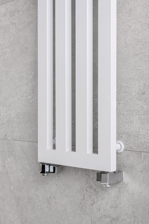 Bathroom radiator Darius with hooks